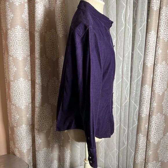 Talbots Corduroy Button Down Shirt – Women’s Medium – Deep Purple – 100% Cotton - Picture 5 of 7